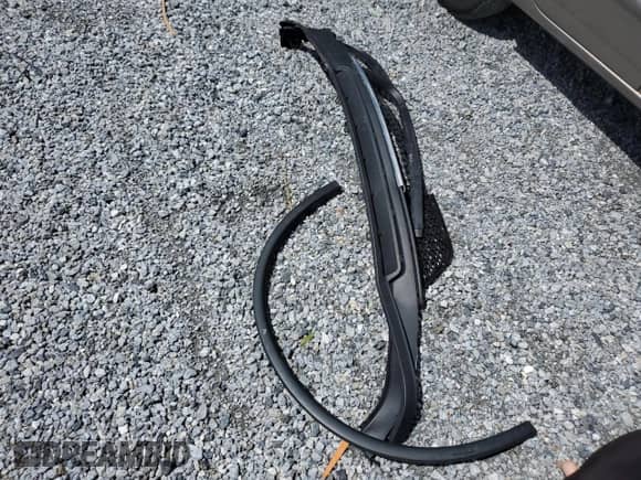 2019 Dodge Durango SXT с VIN 1C4RDHAGXKC811957, выставлен на аукционе Copart как лот 60655305 с пробегом 91 507 миль миль и Списание • Salvage title. История ставок и продаж доступна на DreamBid. Изображение 13.