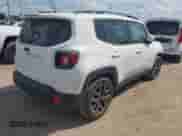2017 Jeep Renegade Latitude с VIN ZACCJABB5HPG45926, выставлен на аукционе IAAI как лот 42979862 с пробегом 45 864 миль миль и . История ставок и продаж доступна на DreamBid. Изображение 4.
