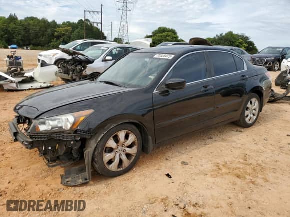 2010 Honda Accord EX z VIN 1HGCP2F76AA111836, wystawiony jako Copart lot #70328475 z przebiegiem 177 923 mil mil oraz Szkoda całkowita • Salvage title. Historia ofert i sprzedaży dostępna na DreamBid. Obrazek 1.