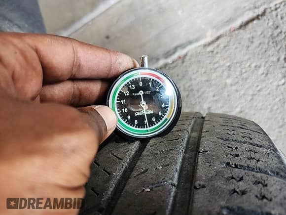 2005 Chevrolet Silverado 1500 Work Truck с VIN 1GCEC14X35Z184850, выставлен на аукционе IAAI как лот 43564120 с пробегом 38 903 миль миль и . История ставок и продаж доступна на DreamBid. Изображение 25.