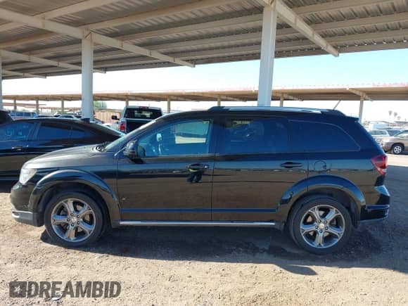 2017 Dodge Journey Crossroad Plus with VIN 3C4PDCGG3HT536088, listed as a IAAI auction lot 43296067 with 106,071 mi miles and . Bid and sale history available at DreamBid. Image 14.