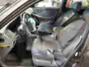 2001 Hyundai Sonata GLS z VIN KMHWF35V61A465100, wystawiony jako Copart lot #58200475 z przebiegiem 86 066 mil mil oraz Szkoda całkowita • Salvage title. Historia ofert i sprzedaży dostępna na DreamBid. Obrazek 7.