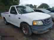 2002 Ford F-150 XL с VIN 1FTRF17212NB44732, выставлен на аукционе IAAI как лот 43303205 с пробегом 300 235 миль миль и . История ставок и продаж доступна на DreamBid. Изображение 1.