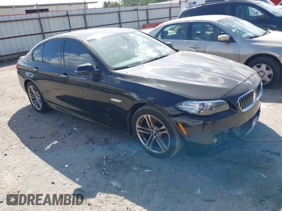 2014 BMW 5 Series 528i z VIN WBA5A5C57ED500452, wystawiony jako IAAI lot #43359283 z przebiegiem 225 519 mil mil oraz . Historia ofert i sprzedaży dostępna na DreamBid. Obrazek 1.