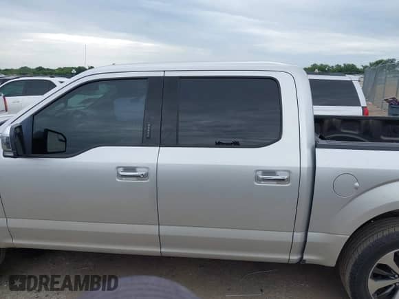 2015 Ford F-150 XL с VIN 1FTEW1CF3FKF06185, выставлен на аукционе IAAI как лот 42660854 с пробегом 93 671 миль миль и . История ставок и продаж доступна на DreamBid. Изображение 14.