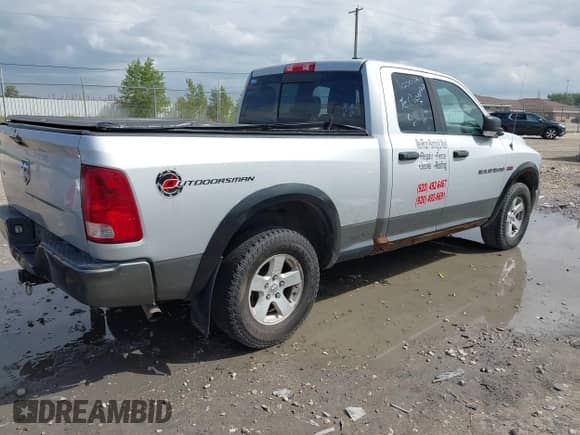 2011 Ram 1500 SLT с VIN 1D7RV1GT2BS679197, выставлен на аукционе IAAI как лот 43059227 с пробегом 179 266 миль миль и . История ставок и продаж доступна на DreamBid. Изображение 4.