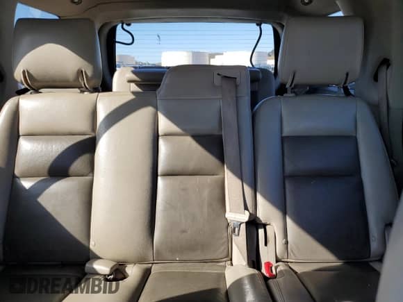 2007 Ford Explorer XLT z VIN 1FMEU63E67UB61360, wystawiony jako Copart lot #90543725 z przebiegiem 183 136 mil mil oraz Czysty tytuł • Clean title. Historia ofert i sprzedaży dostępna na DreamBid. Obrazek 10.