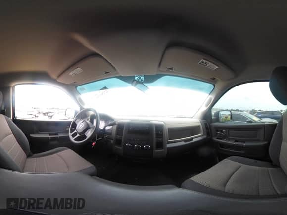 2012 Ram 1500 Express с VIN 3C6JD6AT3CG261294, выставлен на аукционе IAAI как лот 42761298 с пробегом 117 477 миль миль и . История ставок и продаж доступна на DreamBid. Изображение 18.