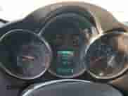 2015 Chevrolet Cruze Diesel z VIN 1G1P75SZ3F7212032, wystawiony jako Copart lot #86111215 z przebiegiem 169 741 mil mil oraz Czysty tytuł • Clean title. Historia ofert i sprzedaży dostępna na DreamBid. Obrazek 9.