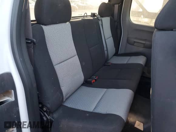 2008 GMC Sierra 1500 Work Truck z VIN 1GTEC19X98Z221753, wystawiony jako Copart lot #43837275 z przebiegiem 80 147 mil mil oraz Szkoda całkowita • Salvage title. Historia ofert i sprzedaży dostępna na DreamBid. Obrazek 10.