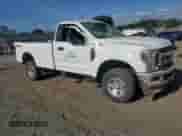 2019 Ford F-250 XL с VIN 1FTBF2B6XKEF40871, выставлен на аукционе Copart как лот 56946065 с пробегом Не указан миль и Списание • Salvage title. История ставок и продаж доступна на DreamBid. Изображение 4.