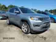 2021 Jeep Compass Latitude with VIN 3C4NJDBB5MT509714, listed as a Copart auction lot 85109295 with 117,532 mi miles and Clean title. Bid and sale history available at DreamBid. Image 4.