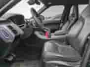 2019 Land Rover Range Rover Sport SVR z VIN SALWZ2SE8KA869648, wystawiony jako Copart lot #89219605 z przebiegiem 77 969 mil mil oraz Szkoda całkowita • Salvage title. Historia ofert i sprzedaży dostępna na DreamBid. Obrazek 7.