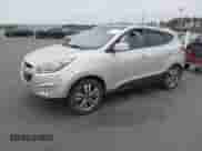 2014 Hyundai Tucson Limited z VIN KM8JU3AG0EU933074, wystawiony jako IAAI lot #41532272 z przebiegiem 158 076 mil mil oraz . Historia ofert i sprzedaży dostępna na DreamBid. Obrazek 2.