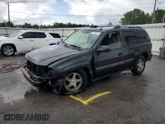 2005 Chevrolet TrailBlazer LT с VIN 1GNDS13S352210254, выставлен на аукционе Copart как лот 61205275 с пробегом 208 851 миль миль и Списание • Salvage title. История ставок и продаж доступна на DreamBid. Изображение 1.