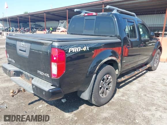 2016 Nissan Frontier S z VIN 1N6AD0EVXGN705086, wystawiony jako IAAI lot #42425274 z przebiegiem 110 614 mil mil oraz . Historia ofert i sprzedaży dostępna na DreamBid. Obrazek 4.
