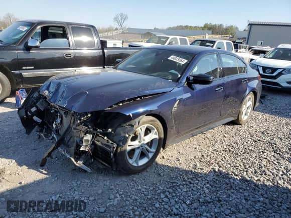 2021 BMW M3 with VIN WBS53AY06MFL37453, listed as a Copart auction lot 44033564 with 21,598 mi miles and Salvage title. Bid and sale history available at DreamBid. Image 1.