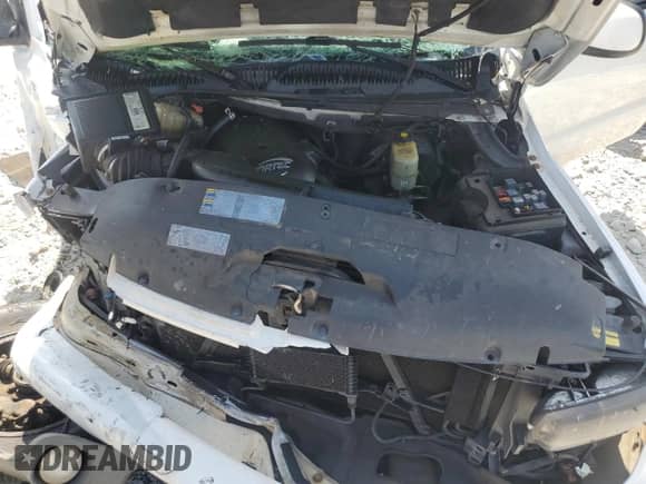 2002 Chevrolet Suburban Z71 z VIN 3GNFK16Z12G321065, wystawiony jako Copart lot #66878305 z przebiegiem Nie podano mil oraz Szkoda całkowita • Salvage title. Historia ofert i sprzedaży dostępna na DreamBid. Obrazek 12.