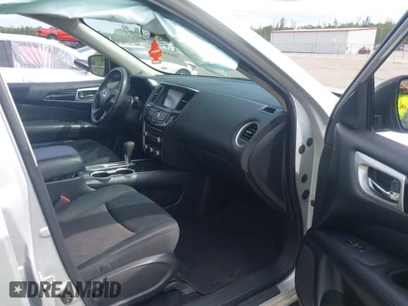 2018 Nissan Pathfinder S with VIN 5N1DR2MN9JC637022, listed as a IAAI auction lot 40555746 with 96,269 mi miles and . Bid and sale history available at DreamBid. Image 5.