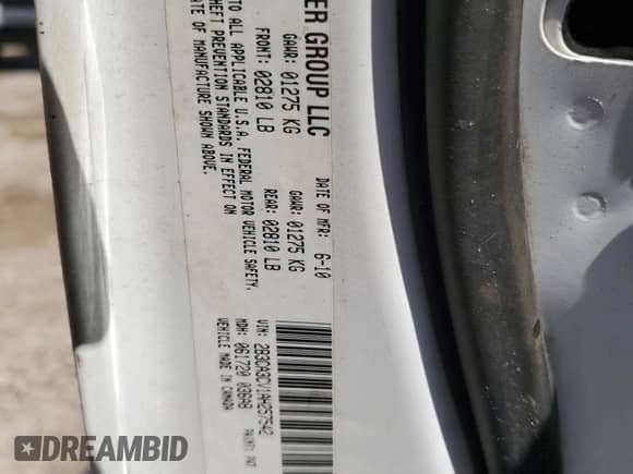 2010 Dodge Charger SXT z VIN 2B3CA3CV1AH257542, wystawiony jako Copart lot #71813644 z przebiegiem 164 672 mil mil oraz Szkoda całkowita • Salvage title. Historia ofert i sprzedaży dostępna na DreamBid. Obrazek 12.