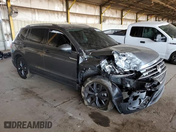 2023 Volkswagen Tiguan SE with VIN 3VV3B7AX2PM108379, listed as a Copart auction lot 66382555 with 34,927 mi miles and Salvage title. Bid and sale history available at DreamBid. Image 4.