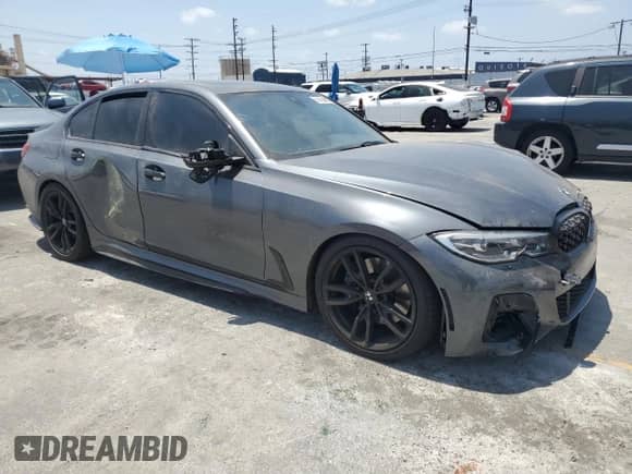 2020 BMW 3 Series M340i z VIN 3MW5U7J01L8B08345, wystawiony jako Copart lot #61428655 z przebiegiem Nie podano mil oraz Szkoda całkowita • Salvage title. Historia ofert i sprzedaży dostępna na DreamBid. Obrazek 4.