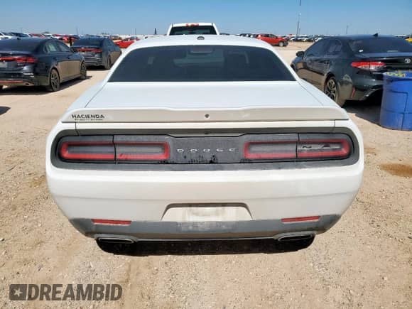 2019 Dodge Challenger SXT z VIN 2C3CDZAG0KH712688, wystawiony jako Copart lot #67082195 z przebiegiem 150 017 mil mil oraz Czysty tytuł • Clean title. Historia ofert i sprzedaży dostępna na DreamBid. Obrazek 6.