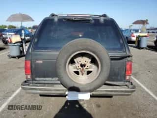 1994 Chevrolet Blazer LS с VIN 1GNCS13W8R2133529, выставлен на аукционе Copart как лот 60861514 с пробегом 114 859 миль миль и Чистый • Clean title. История ставок и продаж доступна на DreamBid. Изображение 6.