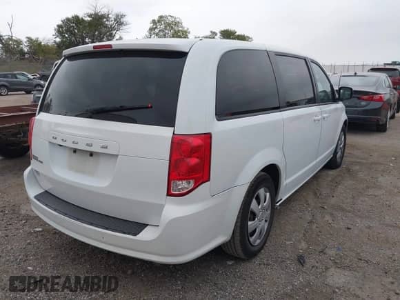 2018 Dodge Grand Caravan SE with VIN 2C4RDGBG1JR148065, listed as a IAAI auction lot 43448548 with 340,077 mi miles and . Bid and sale history available at DreamBid. Image 4.