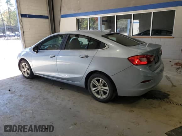 2017 Chevrolet Cruze LT с VIN 1G1BH5SE3H7241649, выставлен на аукционе Copart как лот 82353525 с пробегом 253 515 миль миль и Чистый • Clean title. История ставок и продаж доступна на DreamBid. Изображение 2.