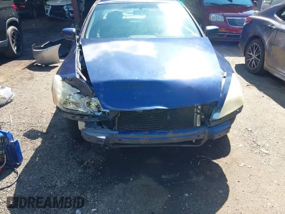 2004 Honda Accord LX с VIN 1HGCM56384A077541, выставлен на аукционе IAAI как лот 43166053 с пробегом 283 960 миль миль и . История ставок и продаж доступна на DreamBid. Изображение 6.