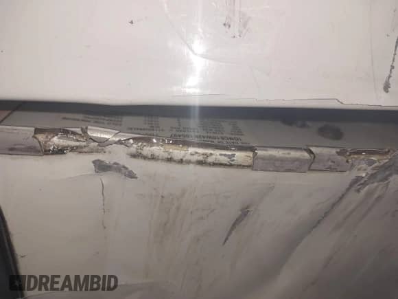 2002 Chevrolet Blazer LS с VIN 1GNCS18W42K105497, выставлен на аукционе IAAI как лот 41572072 с пробегом 142 486 миль миль и . История ставок и продаж доступна на DreamBid. Изображение 9.