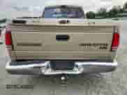 2003 Dodge Dakota SLT с VIN 1D7HL48N53S203580, выставлен на аукционе Copart как лот 70700295 с пробегом 135 973 миль миль и Чистый • Clean title. История ставок и продаж доступна на DreamBid. Изображение 6.