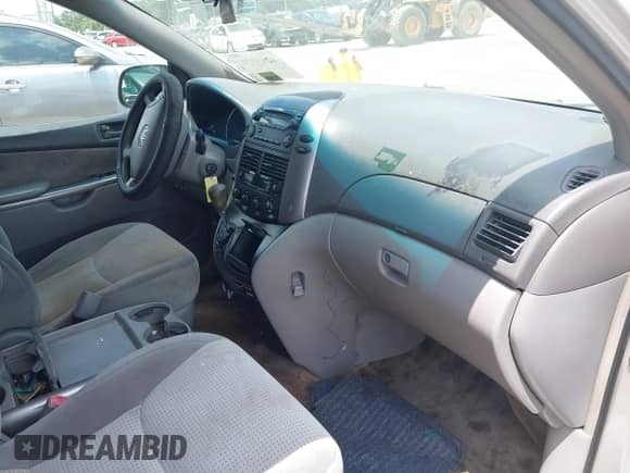 2008 Toyota Sienna LE с VIN 5TDBK23C18S012977, выставлен на аукционе IAAI как лот 42854013 с пробегом 303 937 миль миль и . История ставок и продаж доступна на DreamBid. Изображение 5.