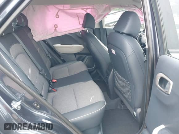2025 Hyundai Venue SEL с VIN KMHRC8A31SU370290, выставлен на аукционе IAAI как лот 42699411 с пробегом 4 004 миль миль и . История ставок и продаж доступна на DreamBid. Изображение 8.