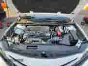 2023 Toyota Camry SE z VIN 4T1G11AK7PU806904, wystawiony jako Copart lot #70753605 z przebiegiem 30 396 mil mil oraz Szkoda całkowita • Salvage title. Historia ofert i sprzedaży dostępna na DreamBid. Obrazek 11.