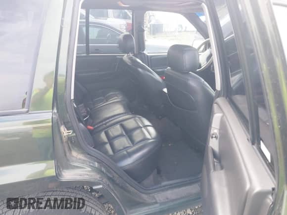 1996 Jeep Grand Cherokee Limited с VIN 1J4GZ78Y0TC163378, выставлен на аукционе IAAI как лот 43537935 с пробегом 251 488 миль миль и . История ставок и продаж доступна на DreamBid. Изображение 8.