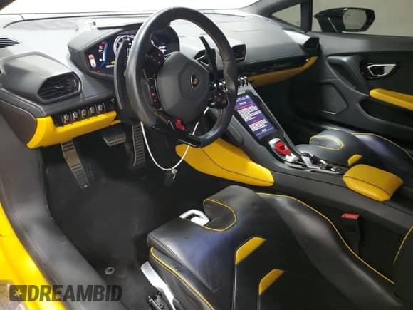 2020 Lamborghini Huracan с VIN ZHWUF5ZF1LLA15429, выставлен на аукционе Copart как лот 84735034 с пробегом 30 209 миль миль и Списание • Salvage title. История ставок и продаж доступна на DreamBid. Изображение 8.
