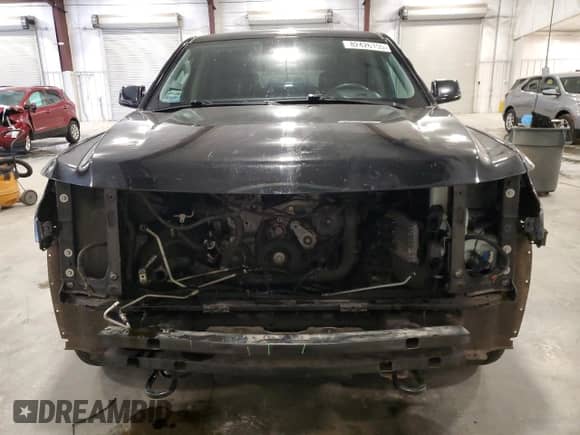 2020 Chevrolet Tahoe Commercial with VIN 1GNSKDEC5LR275805, listed as a Copart auction lot 82426155 with 139,590 mi miles and Salvage title. Bid and sale history available at DreamBid. Image 5.