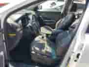 2014 Hyundai Santa Fe с VIN 5XYZU3LBXEG156137, выставлен на аукционе Copart как лот 67665465 с пробегом 156 566 миль миль и Списание • Salvage title. История ставок и продаж доступна на DreamBid. Изображение 7.