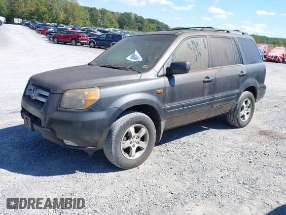 2006 Honda Pilot EX-L z VIN 5FNYF18536B021412, wystawiony jako IAAI lot #43249005 z przebiegiem 181 343 mil mil oraz . Historia ofert i sprzedaży dostępna na DreamBid. Obrazek 2.