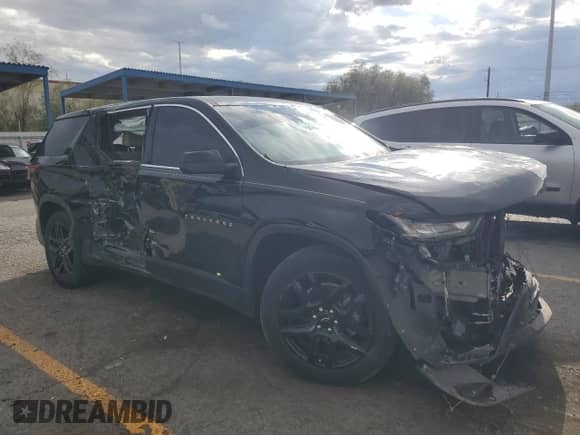 2022 Chevrolet Traverse LS z VIN 1GNERFKW9NJ167658, wystawiony jako Copart lot #81669435 z przebiegiem 68 373 mil mil oraz Szkoda całkowita • Salvage title. Historia ofert i sprzedaży dostępna na DreamBid. Obrazek 4.