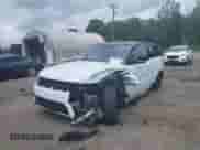 2020 Land Rover Range Rover Sport SE z VIN SALWG2SUXLA876406, wystawiony jako IAAI lot #42759822 z przebiegiem 53 290 mil mil oraz . Historia ofert i sprzedaży dostępna na DreamBid. Obrazek 6.