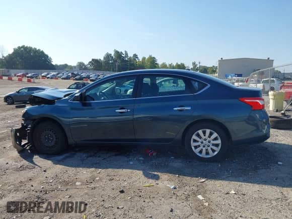 2017 Nissan Sentra SR with VIN 3N1AB7AP2HY349832, listed as a IAAI auction lot 43294318 with 110,336 mi miles and . Bid and sale history available at DreamBid. Image 14.