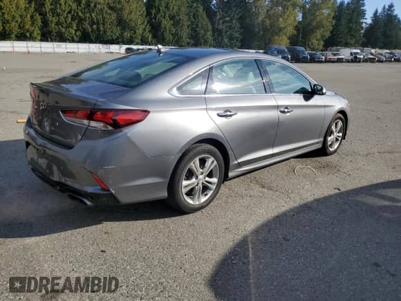 2019 Hyundai Sonata Limited z VIN 5NPE34AF4KH744097, wystawiony jako Copart lot #82181315 z przebiegiem 78 514 mil mil oraz Szkoda całkowita • Salvage title. Historia ofert i sprzedaży dostępna na DreamBid. Obrazek 3.