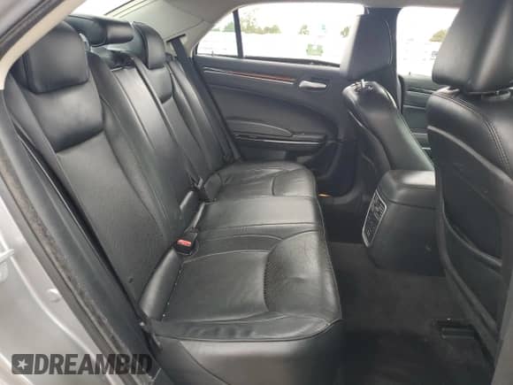 2016 Chrysler 300 C с VIN 2C3CCAEG0GH343529, выставлен на аукционе Copart как лот 80093455 с пробегом 51 868 миль миль и Списание • Salvage title. История ставок и продаж доступна на DreamBid. Изображение 10.