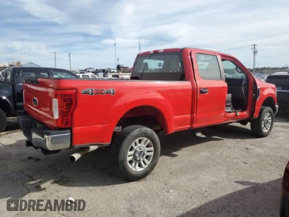 2018 Ford F-250 XL with VIN 1FT7W2B64JEC54955, listed as a Copart auction lot 80631265 with 36,044 mi miles and Salvage title. Bid and sale history available at DreamBid. Image 3.
