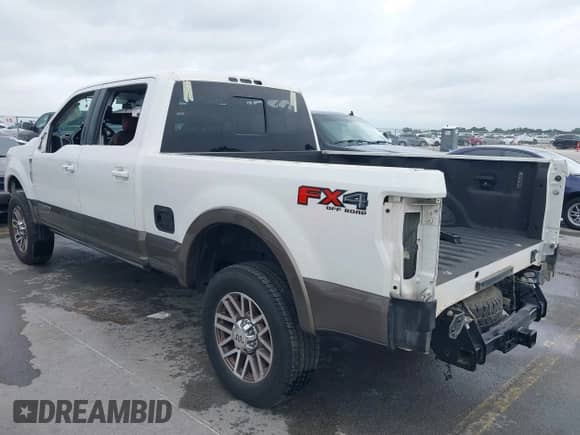 2019 Ford F-250 XL с VIN 1FT7W2BT9KEG16186, выставлен на аукционе IAAI как лот 42130900 с пробегом 120 519 миль миль и . История ставок и продаж доступна на DreamBid. Изображение 3.