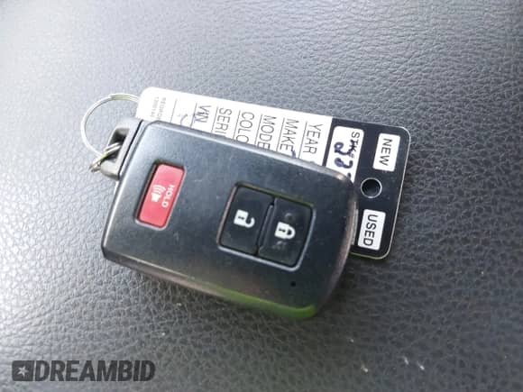 2019 Toyota Tacoma SR5 с VIN 5TFAZ5CN2KX075548, выставлен на аукционе IAAI как лот 42550629 с пробегом 238 228 миль миль и . История ставок и продаж доступна на DreamBid. Изображение 11.