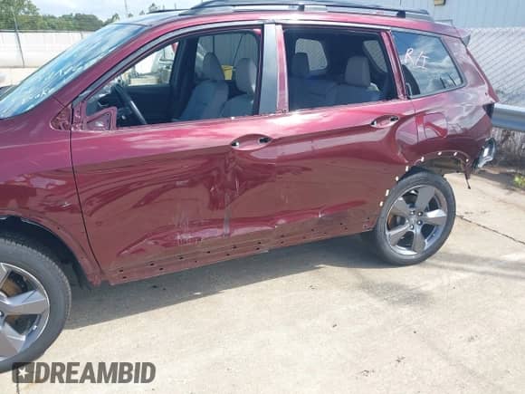 2021 Honda Passport Touring with VIN 5FNYF8H95MB039239, listed as a IAAI auction lot 43305509 with 55,084 mi miles and . Bid and sale history available at DreamBid. Image 18.